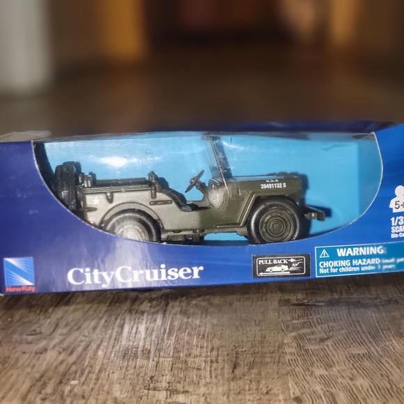 City Crusier Alloy Diecast 1/43 WW II Jeep Military USA Model Car - Picture 4 of 4